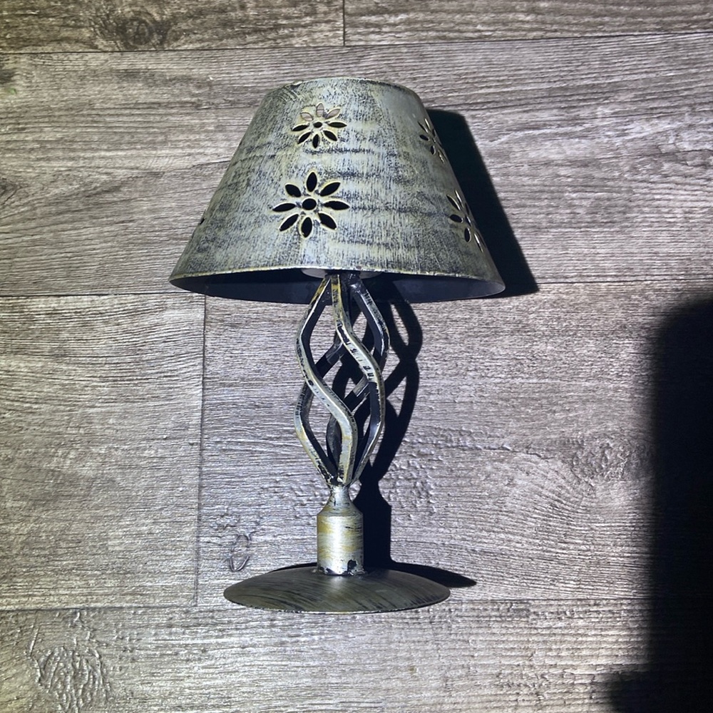 Tea Light Lamp